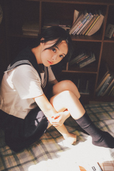 佟丽娅嫁给中宣部副部长